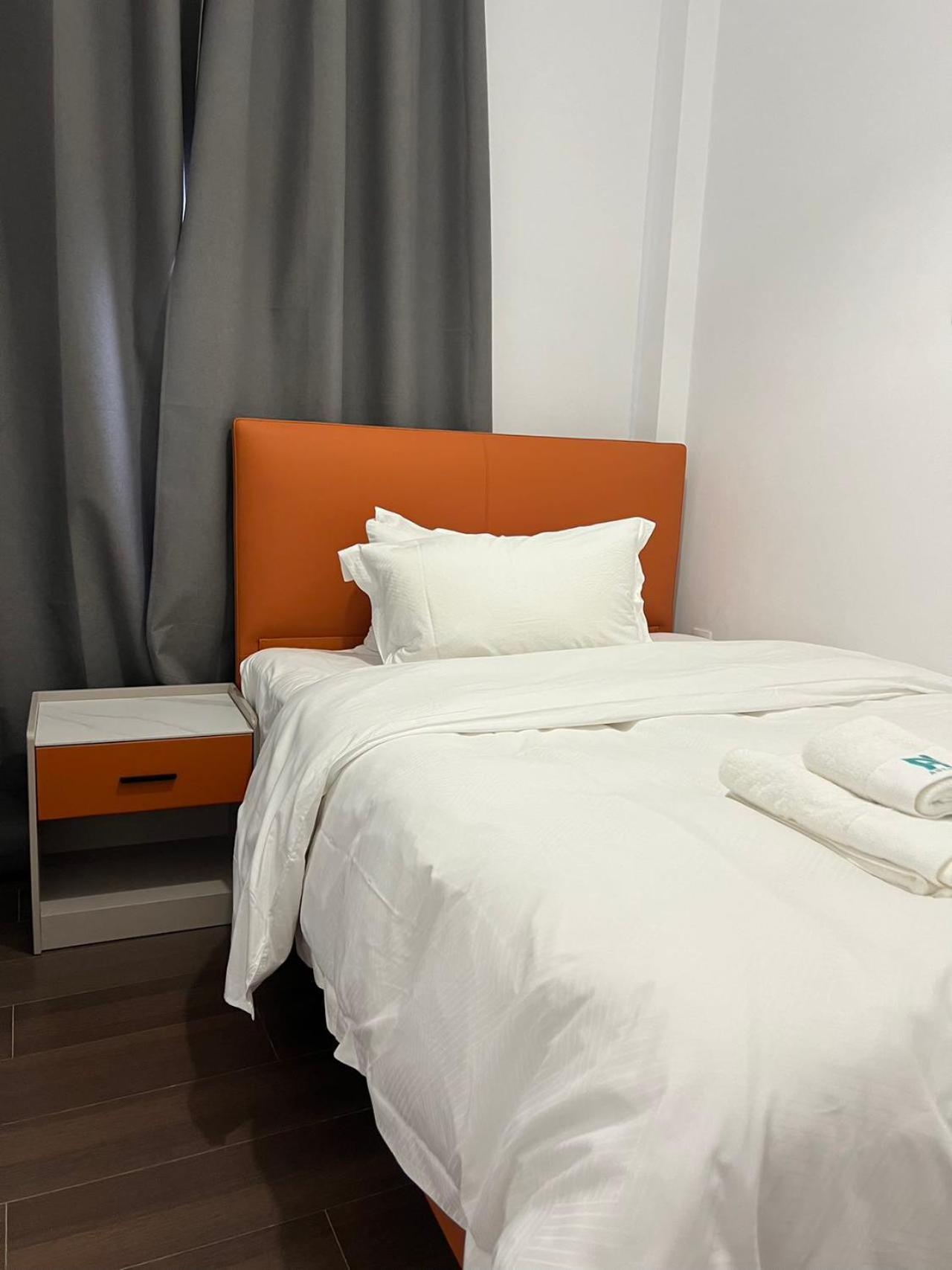 Anhome K11 Serviced Apartments Atenas Exterior foto